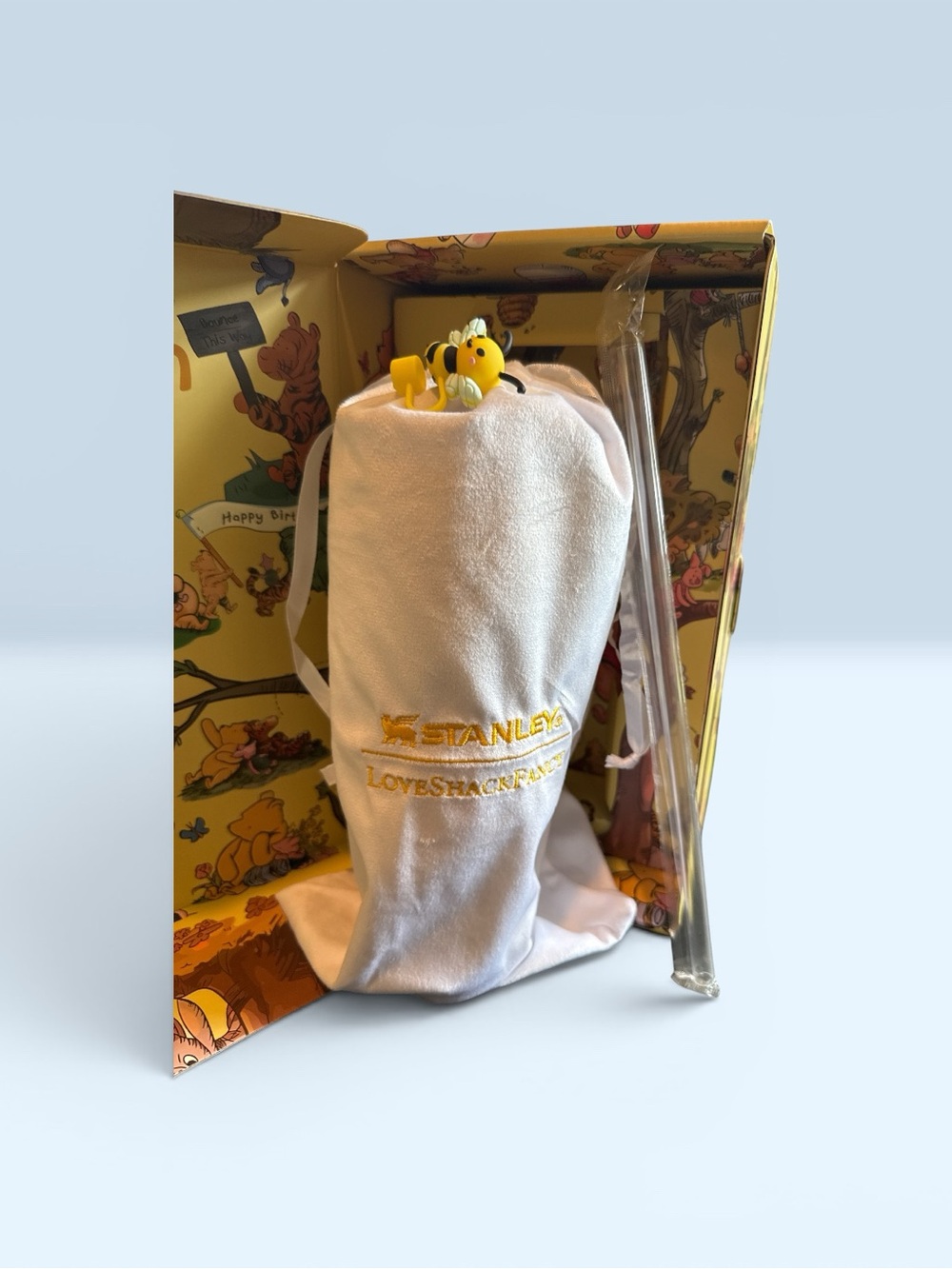 Stanley Yellow Winnie the Pooh Character Gift Box - Picture 4 of 5